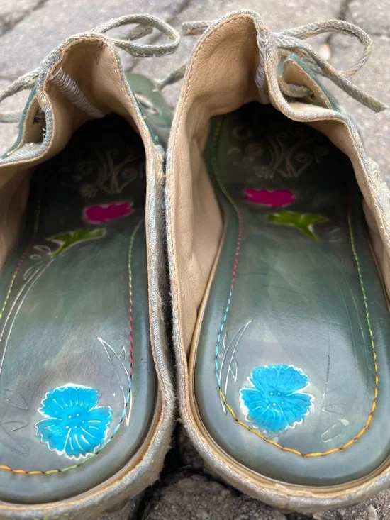 Green Hand-Painted Leather Studded Block Heel Clog Sandals sz 9.5 - Picture 4 of 9